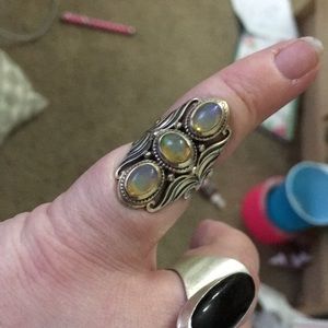 Artisan opal size 5 ring. 925 silver